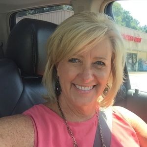 Meet your Posher, Teresa